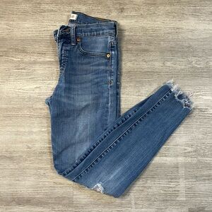Madewell size 2 ripped high rise skinny jeans